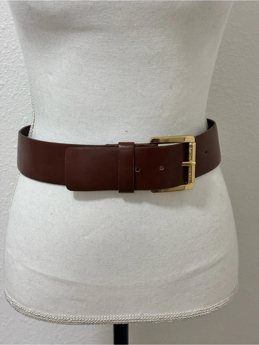 Michael Kors Women’s Brown Wide Belt  Rectangular Buckle  Size Small